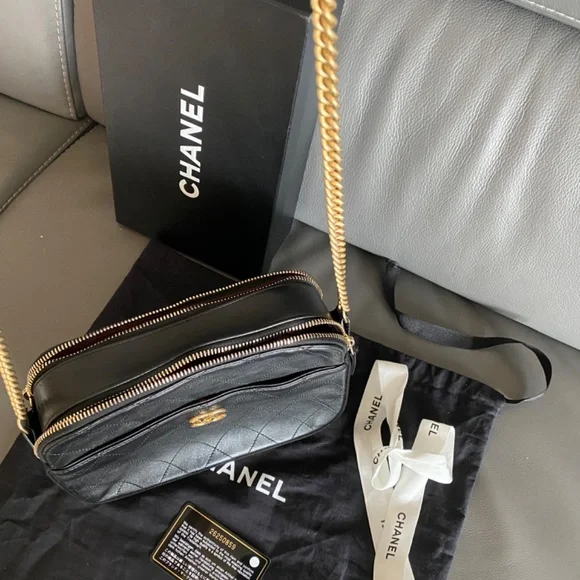 Chanel Camera Bag - Picture 8 of 17
